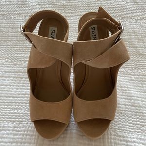 Steve Madden tan suede wedges, size 9, gently used, excellent condition.